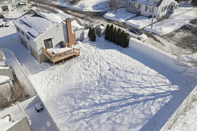 3 Golden Terrace, Woburn, MA 01801