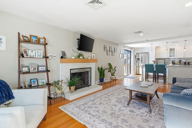 3 Golden Terrace, Woburn, MA 01801