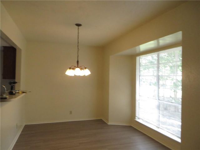 502 Tanglewood DR, Georgetown, TX 78628