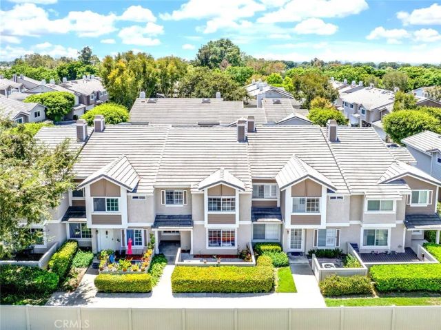 56 Christamon South, Irvine, CA 92620