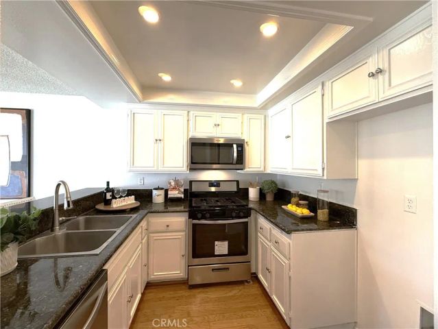 56 Christamon South, Irvine, CA 92620