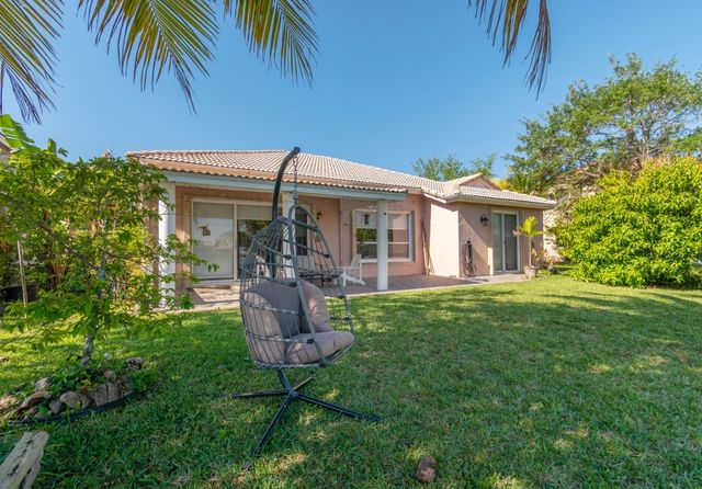 12843 NW 18th Court, Pembroke Pines, FL 33028