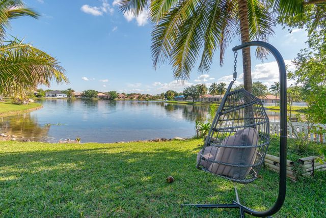 12843 NW 18th Court, Pembroke Pines, FL 33028