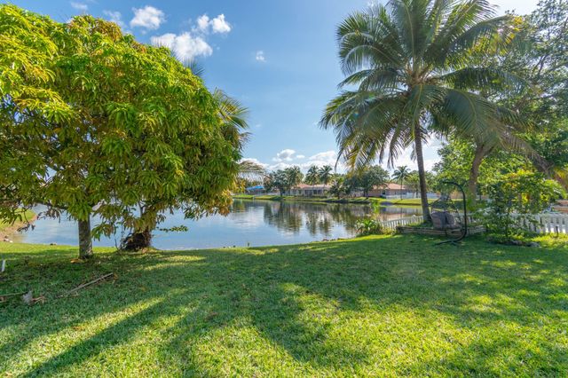 12843 NW 18th Court, Pembroke Pines, FL 33028