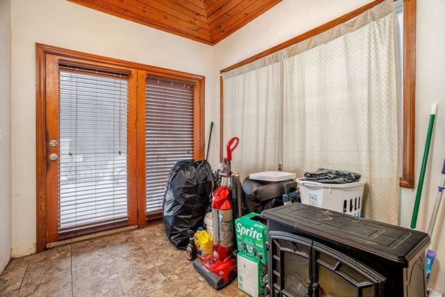 36 Brown St, Maynard, MA 01754