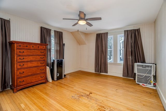 36 Brown St, Maynard, MA 01754