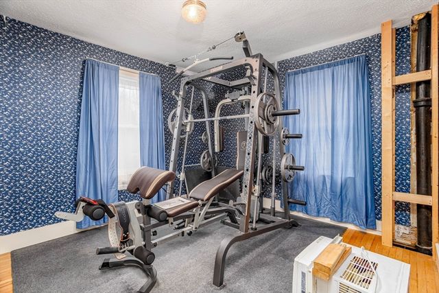 36 Brown St, Maynard, MA 01754