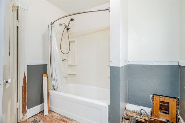 36 Brown St, Maynard, MA 01754