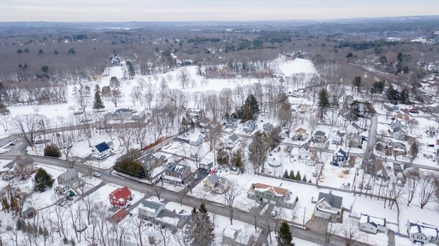 36 Brown St, Maynard, MA 01754