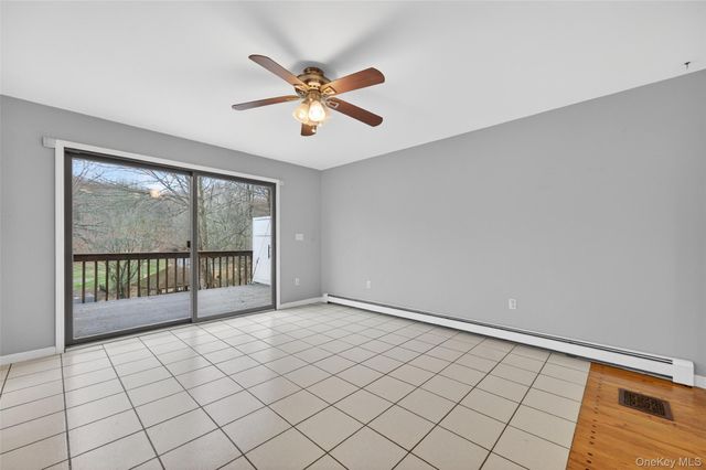 196 Vineyard Avenue, Highland, NY 12528