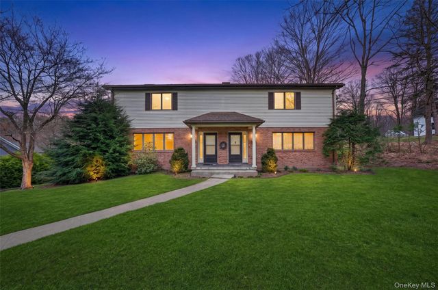 196 Vineyard Avenue, Highland, NY 12528