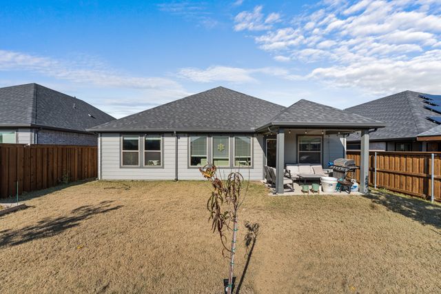 1245 La Bamba Drive, Fort Worth, TX 76052