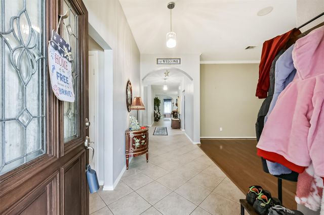 18115 Stone Angel Drive, Humble, TX 77346