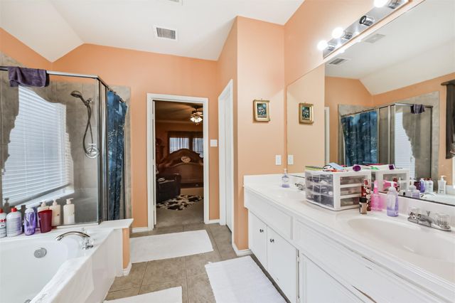 18115 Stone Angel Drive, Humble, TX 77346