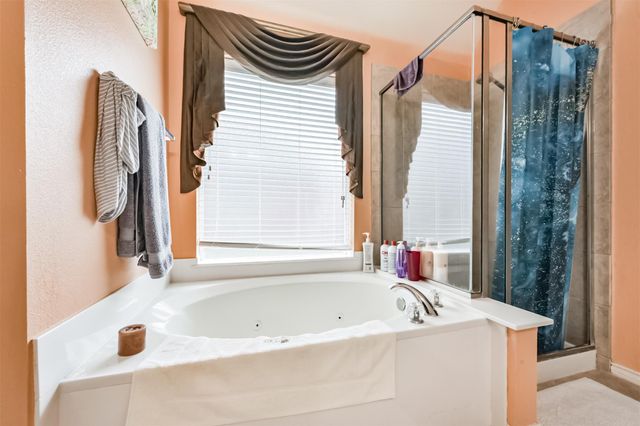 18115 Stone Angel Drive, Humble, TX 77346