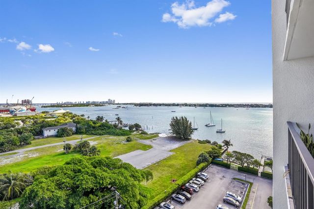 5600 N Flagler Drive 1106, West Palm Beach, FL 33407