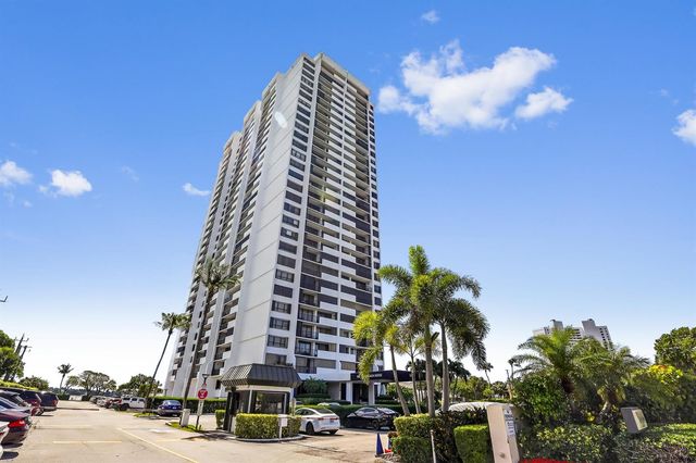 5600 N Flagler Drive 1106, West Palm Beach, FL 33407