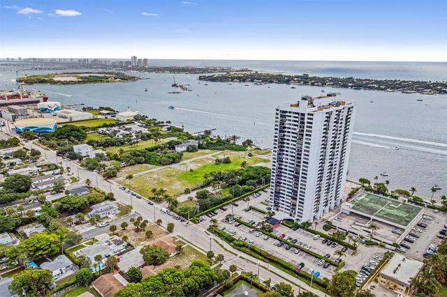5600 N Flagler Drive 1106, West Palm Beach, FL 33407