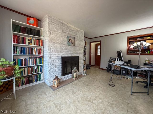 3161 Kingston Lane, Youngstown, OH 44511