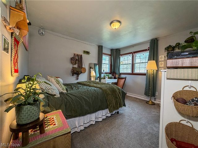 3161 Kingston Lane, Youngstown, OH 44511