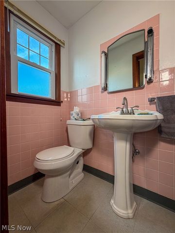 3161 Kingston Lane, Youngstown, OH 44511