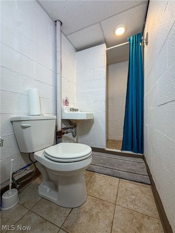 3161 Kingston Lane, Youngstown, OH 44511