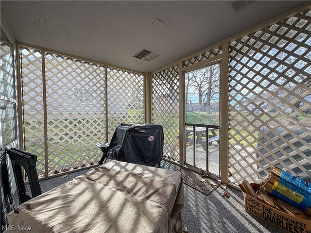 3161 Kingston Lane, Youngstown, OH 44511