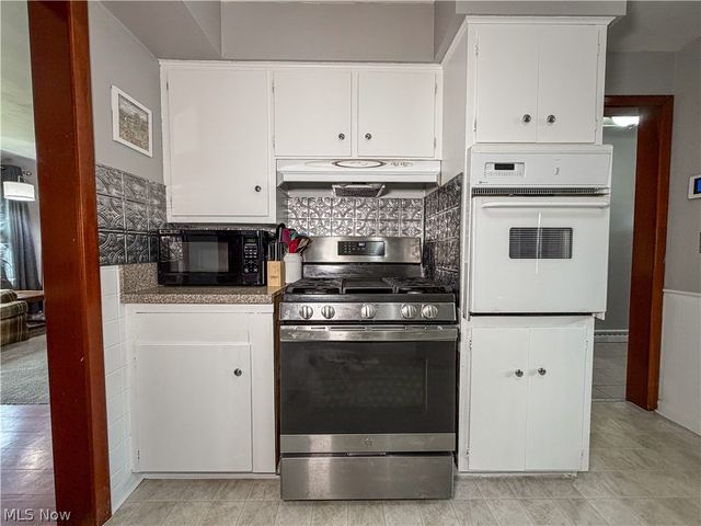 3161 Kingston Lane, Youngstown, OH 44511