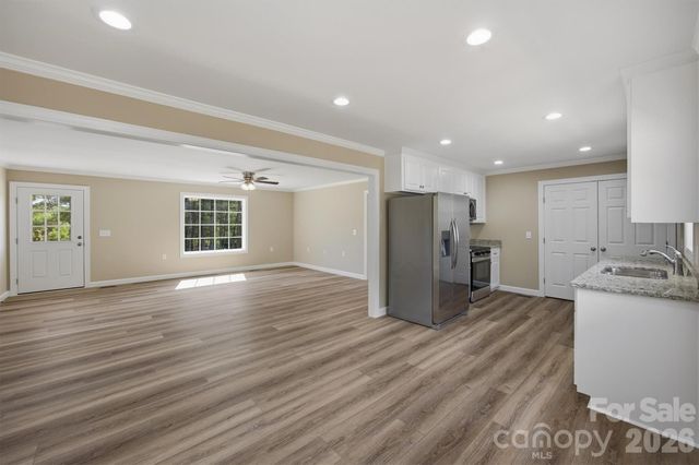 4915 S T Clark Road, Morganton, NC 28655
