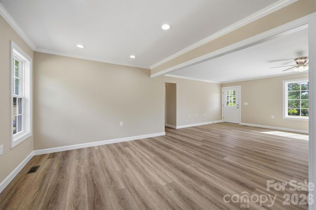 4915 S T Clark Road, Morganton, NC 28655