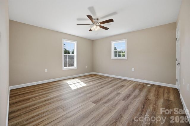 4915 S T Clark Road, Morganton, NC 28655