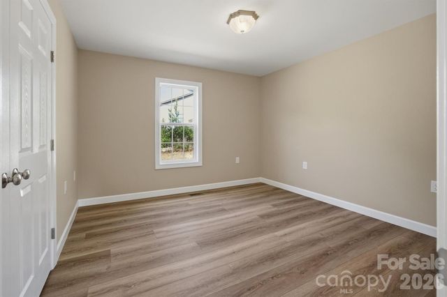 4915 S T Clark Road, Morganton, NC 28655