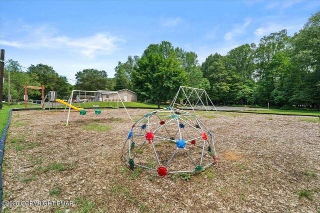 4421 Arrow Lane, Polk Twp, PA 18058