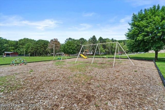 4421 Arrow Lane, Polk Twp, PA 18058