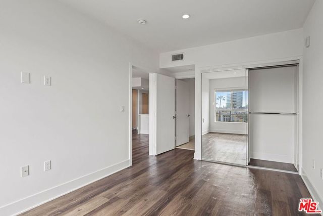 1233 Westgate 403, Los Angeles, CA 90025