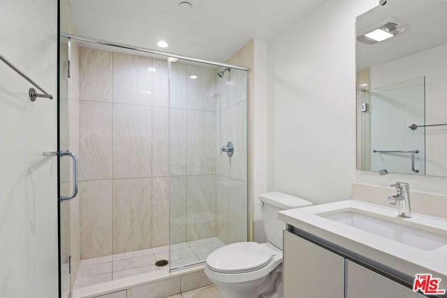 1233 Westgate 403, Los Angeles, CA 90025