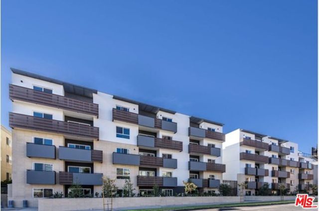 1233 Westgate 403, Los Angeles, CA 90025