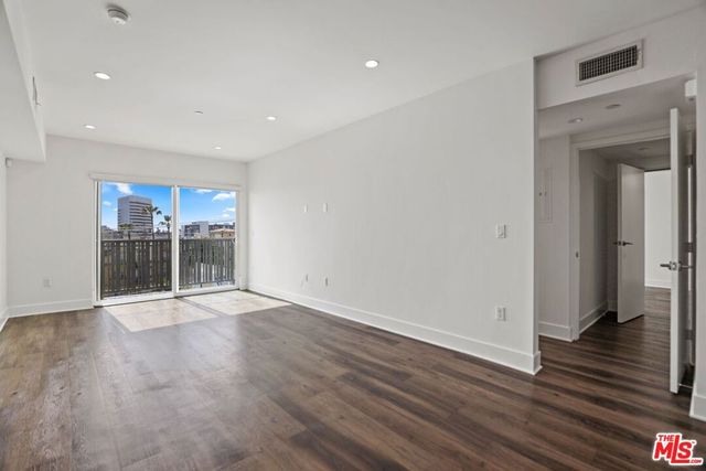 1233 Westgate 403, Los Angeles, CA 90025