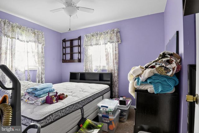 70 PRANGS LN, New Castle, DE 19720