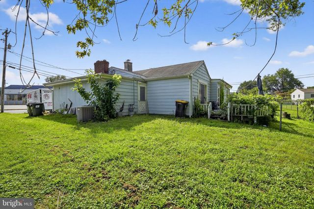 70 PRANGS LN, New Castle, DE 19720