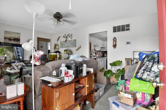 70 PRANGS LN, New Castle, DE 19720