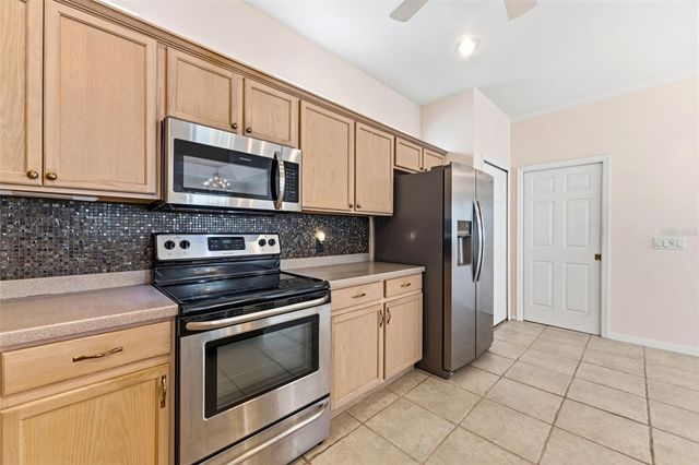 7606 BERNA LANE, Land O Lakes, FL 34637