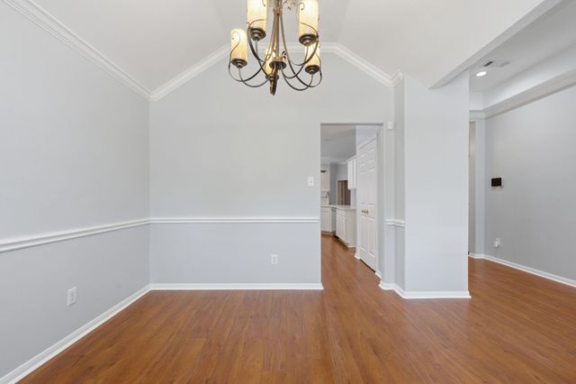 18 Mulberry Glen Place, The Woodlands, TX 77382