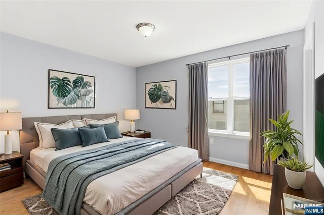 262 2nd Avenue, Newark, NJ 07107