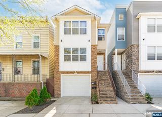 262 2nd Avenue, Newark, NJ 07107