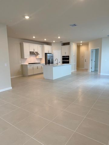 10250 SW Captiva Drive, Port St Lucie, FL 34987