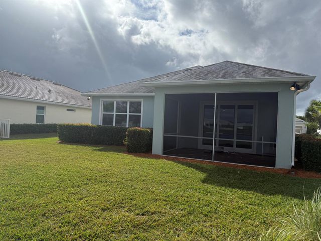10250 SW Captiva Drive, Port St Lucie, FL 34987