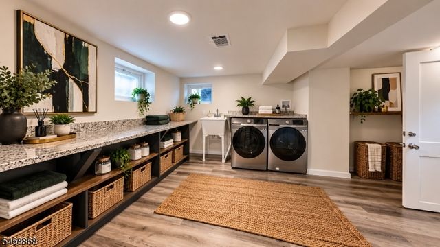 136 W Colfax Ave, Roselle Park Boro, NJ 07204