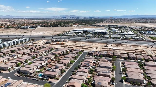 9221 Valley Betica Avenue, Las Vegas, NV 89148