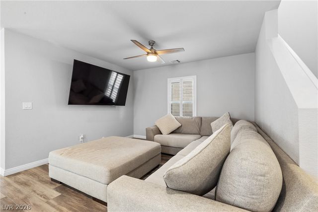 9221 Valley Betica Avenue, Las Vegas, NV 89148